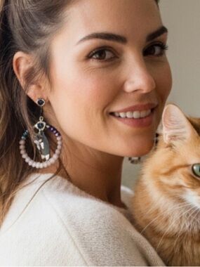 Playful Black Cat Beaded Hoop Earrings - Pink Beads